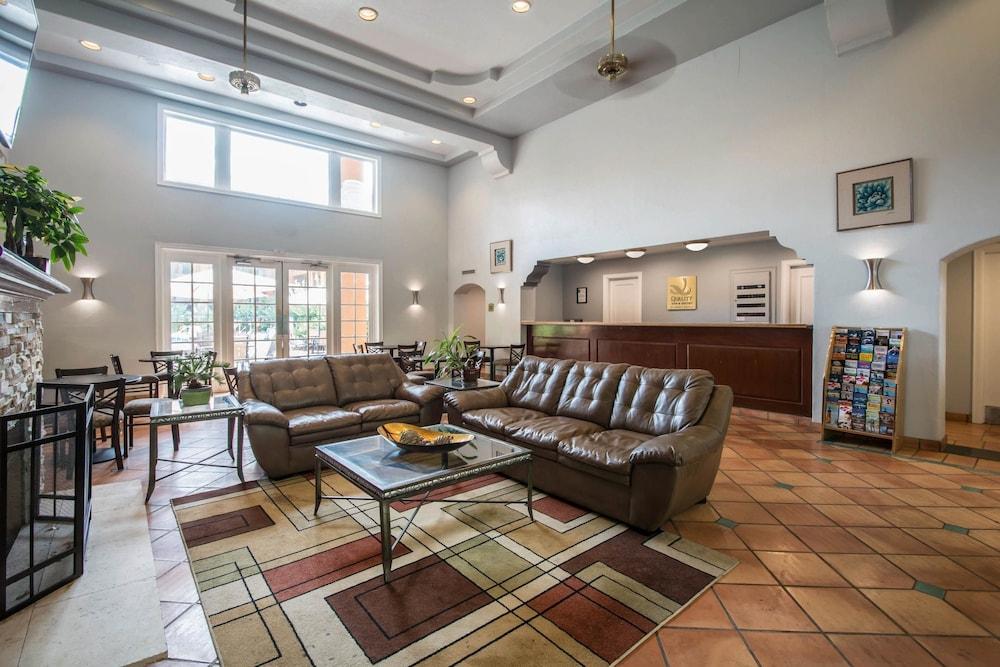 Quality Inn & Suites Jacksonville-Baymeadows Exteriör bild