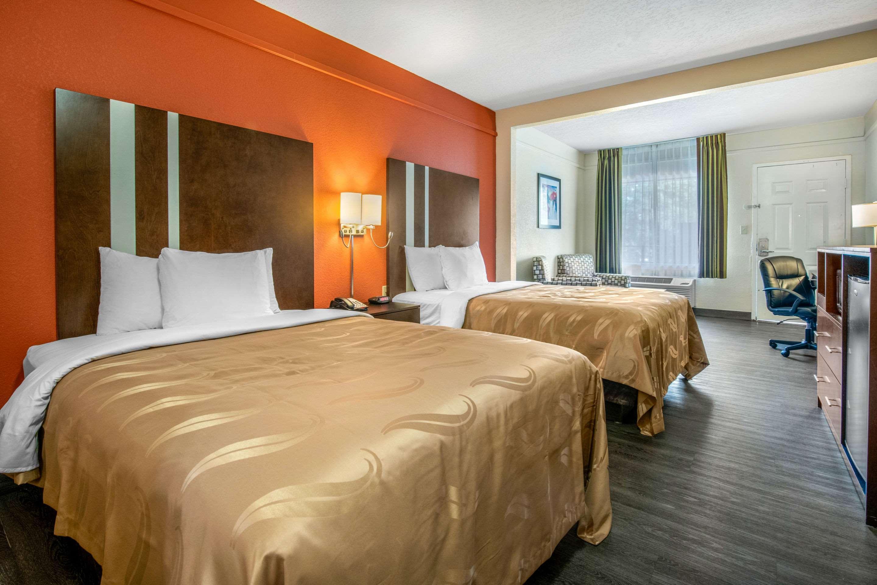 Quality Inn & Suites Jacksonville-Baymeadows Exteriör bild
