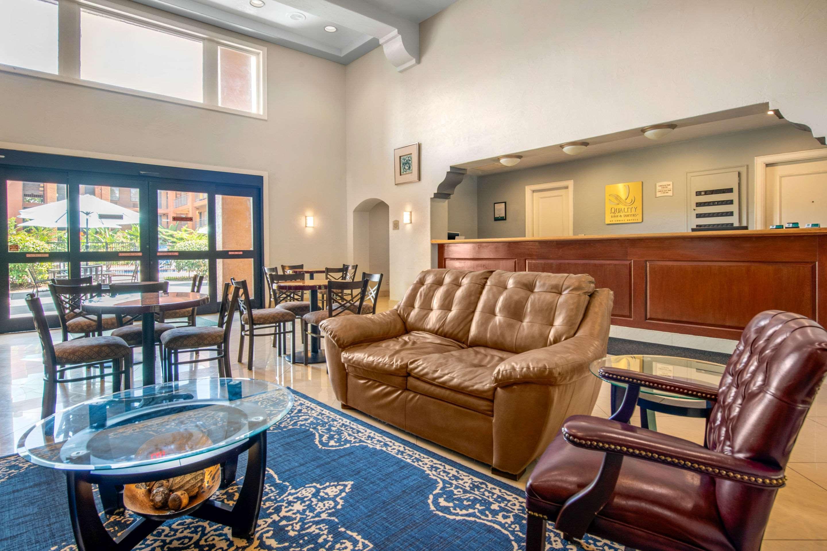 Quality Inn & Suites Jacksonville-Baymeadows Exteriör bild